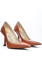 Élan – Karamel Rugan Stiletto