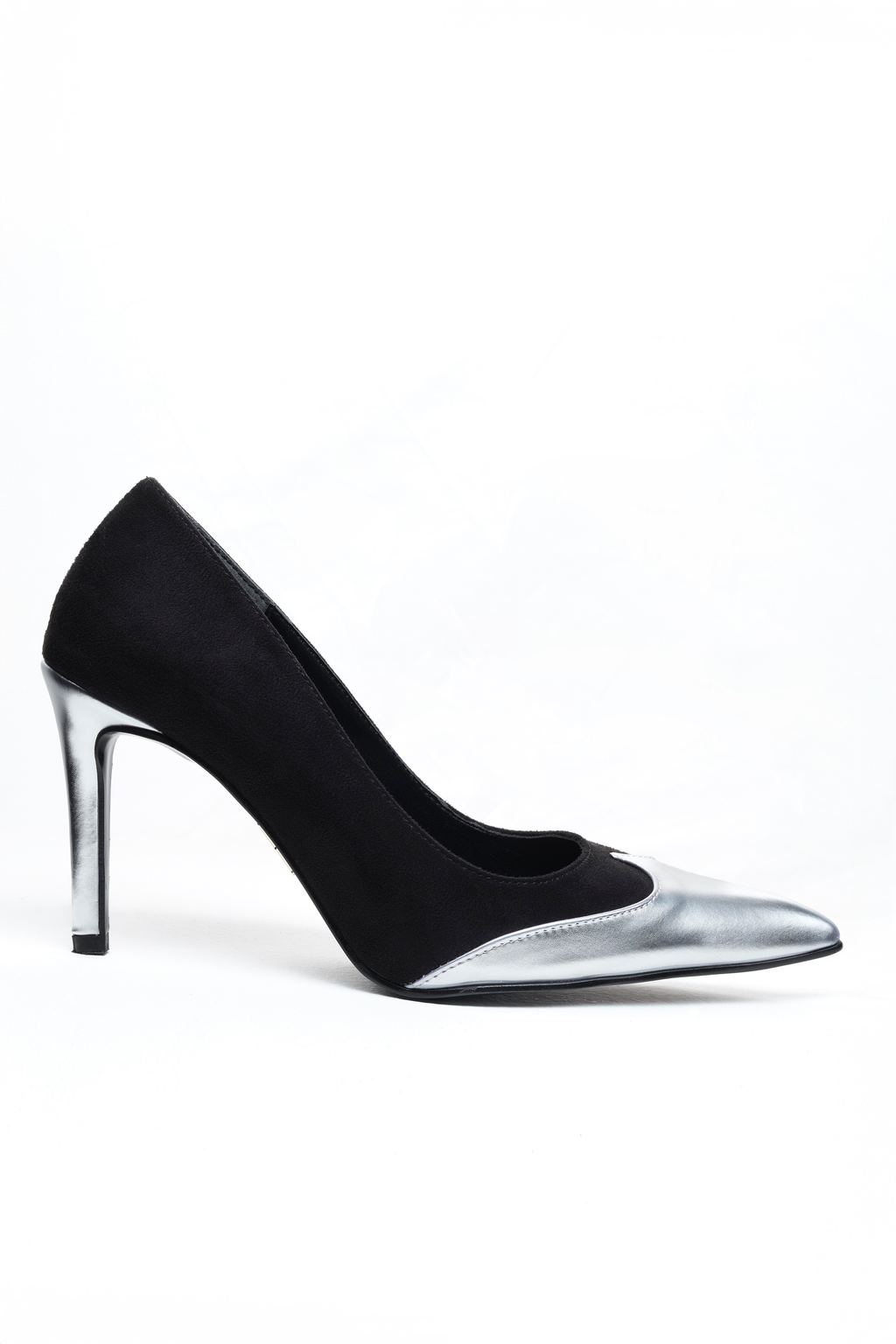 Noctis – Siyah/Metalik Gümüş Süet Stiletto